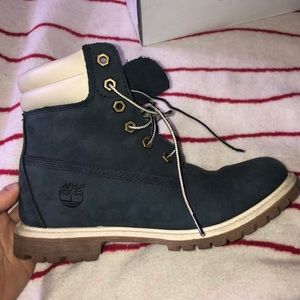 Timberlands 7.5